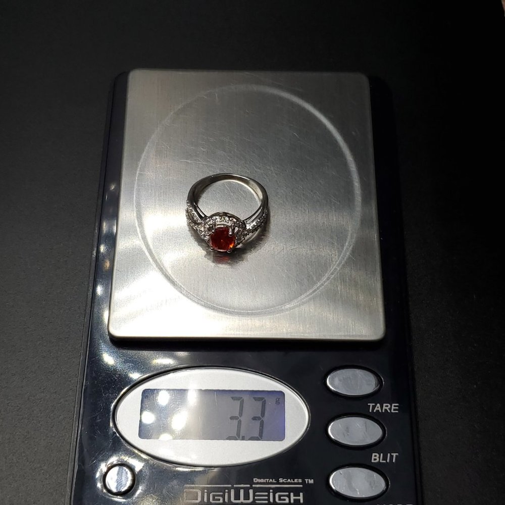 Size 6.5 Sterling Silver Stunning Red Orange Cubic Zirconia Gem Ring - Picture 8 of 8